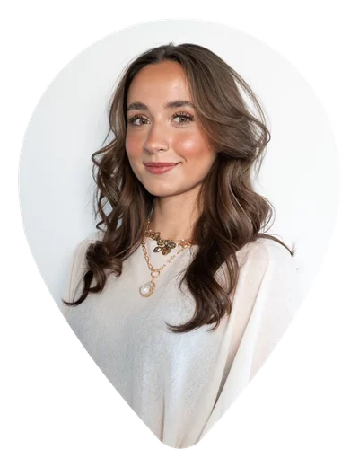 Mara Goronschewski, Social Media Managerin